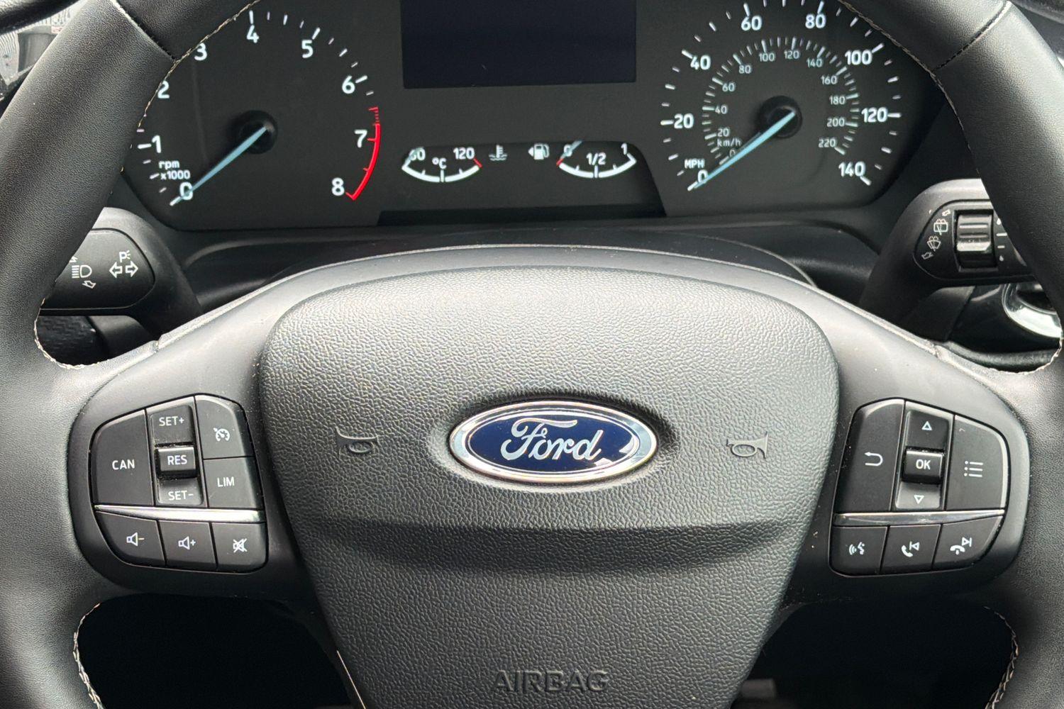Ford PUMA Photo 11