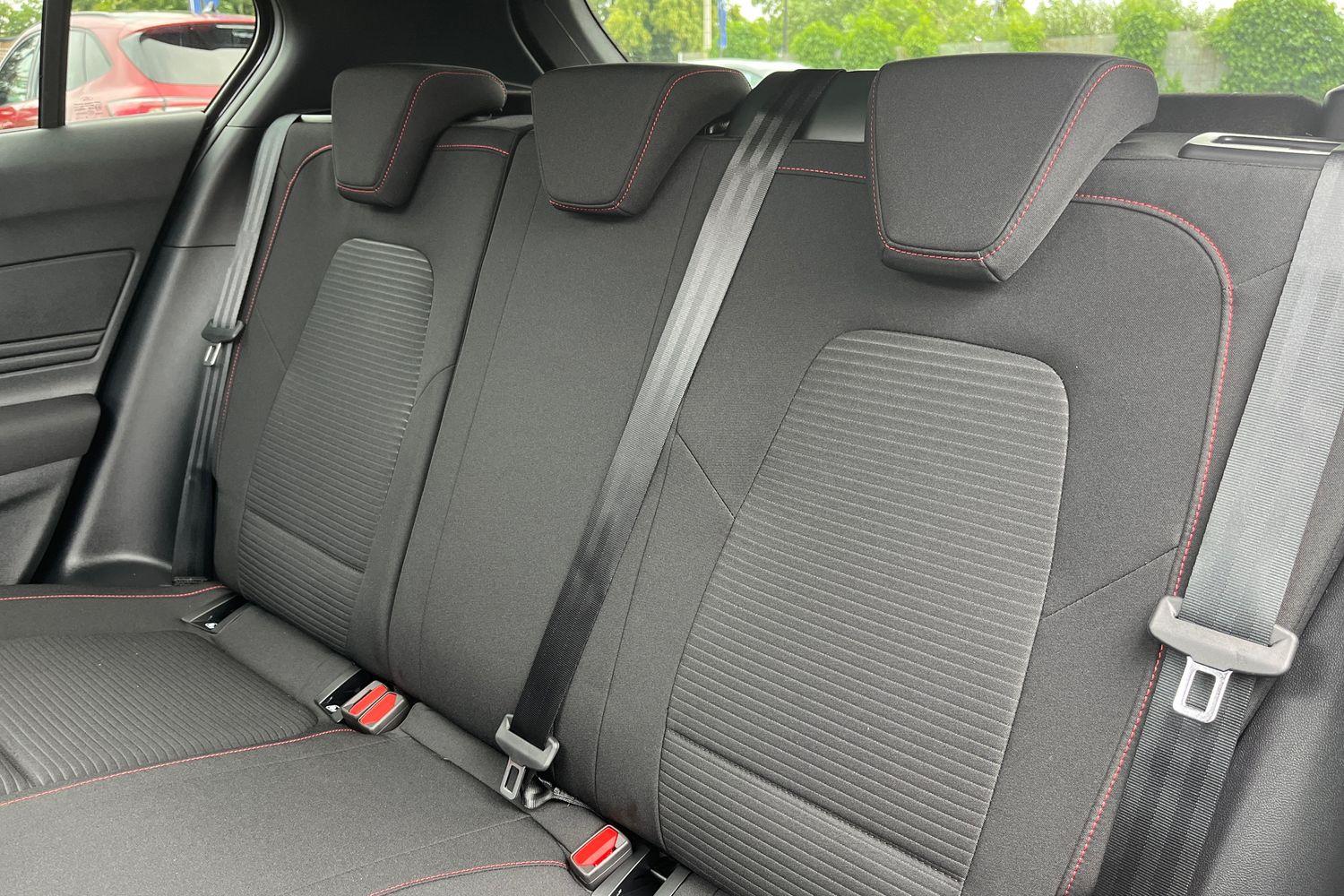 Ford Focus Photo 19