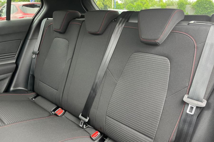 Ford Focus Photo autoimg-918ec1d9ab0306154aed6b1a2015f12a17eab7e6.jpg