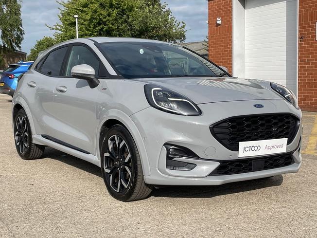 FORD Puma Photo 23
