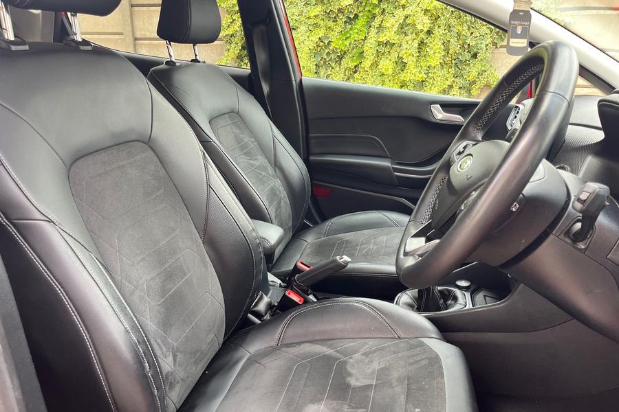 Ford Fiesta Photo autoimg-9193071855f9419ecb1131353aca8fc6245dab4c.jpg