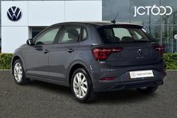 VOLKSWAGEN Polo Photo 3