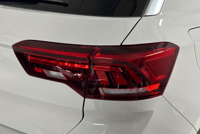 VOLKSWAGEN T-Roc Photo 18