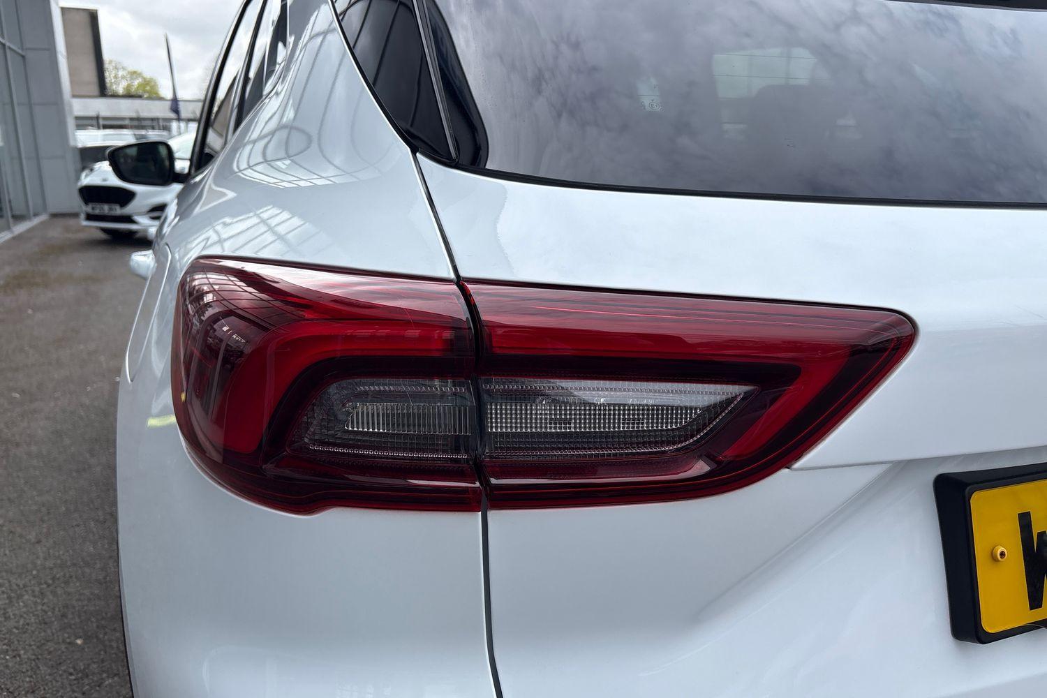 Ford KUGA Photo 34
