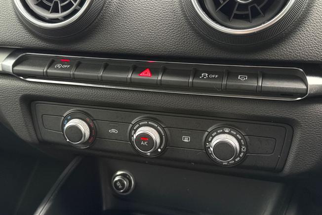 Audi A3 Photo 40