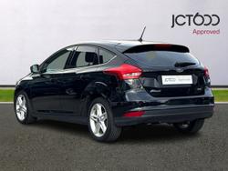 FORD Focus Photo 3