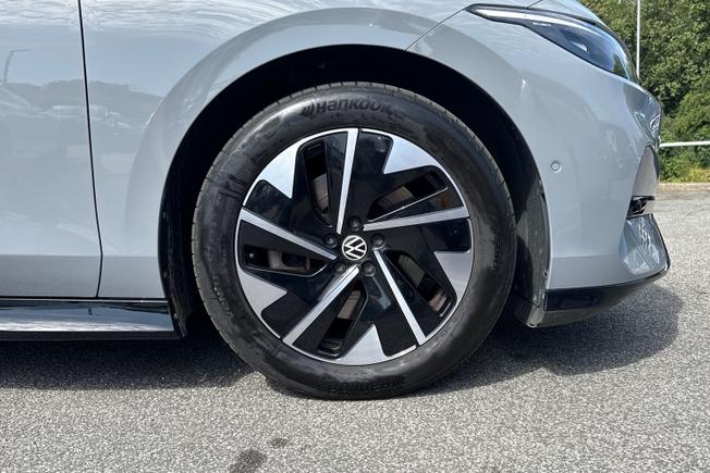 VOLKSWAGEN Id.7 Photo 5