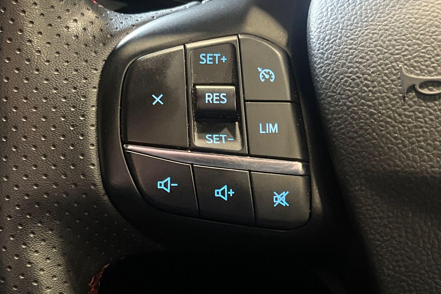 Ford KUGA Photo 41