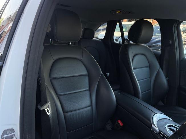 MERCEDES-BENZ Glc Photo 29