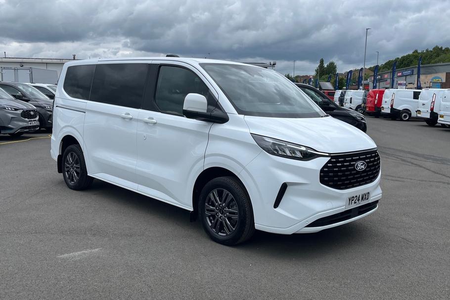 Used Ford TOURNEO CUSTOM YP24MXD 37