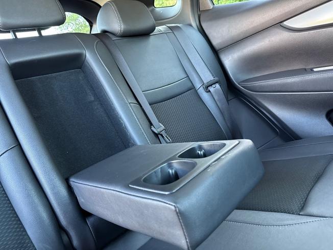 NISSAN Qashqai Photo 25