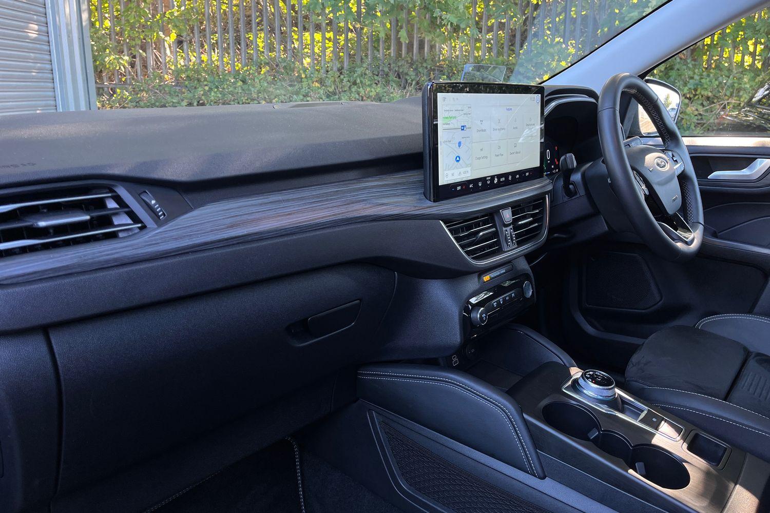 Ford KUGA Photo 17