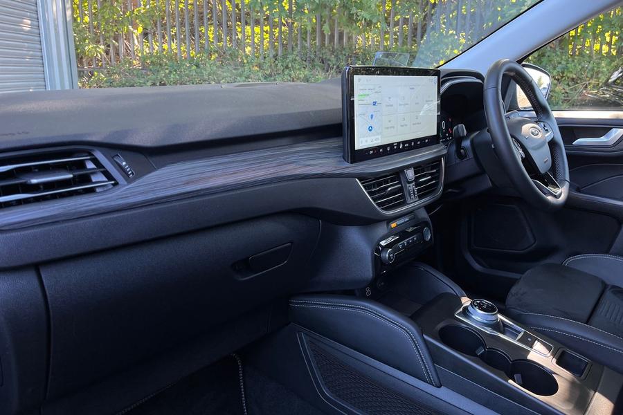 Ford KUGA Photo autoimg-91b632656215ac97b80be7159c5e3f30c512e2a8.jpg