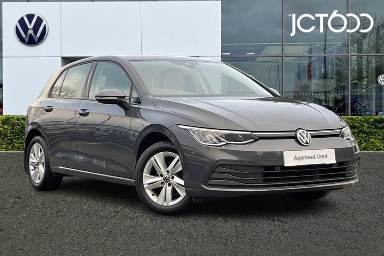 Used 2020 VOLKSWAGEN Golf Life 1.5 TSI 130PS 6-speed Manual 5 Door Dolphin Grey at JCT600