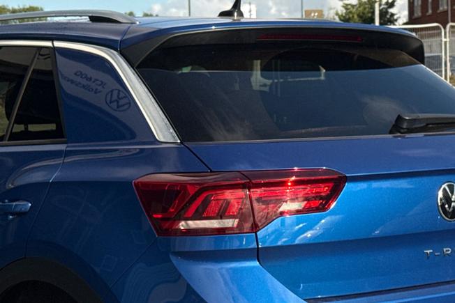 VOLKSWAGEN T-Roc Photo 50