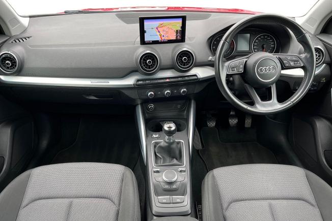 AUDI Q2 Photo 10