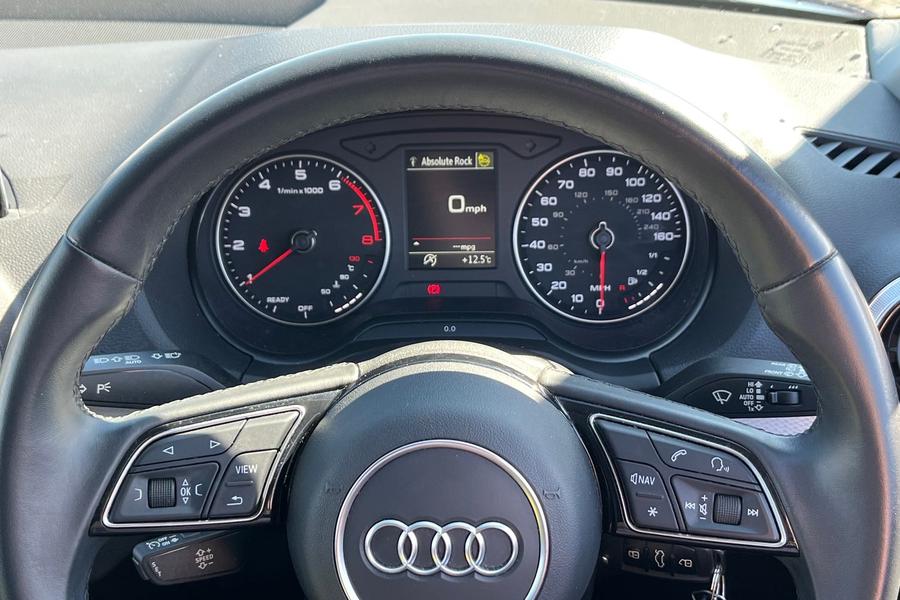 Audi Q2 Photo autoimg-91be72784c5013ee262ca3d9b3bcfdc9f47e3195.jpg