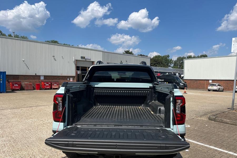 Ford RANGER Photo autoimg-91c3d5e2db9ce40c65a5e62f0a722cf115a02441.jpg