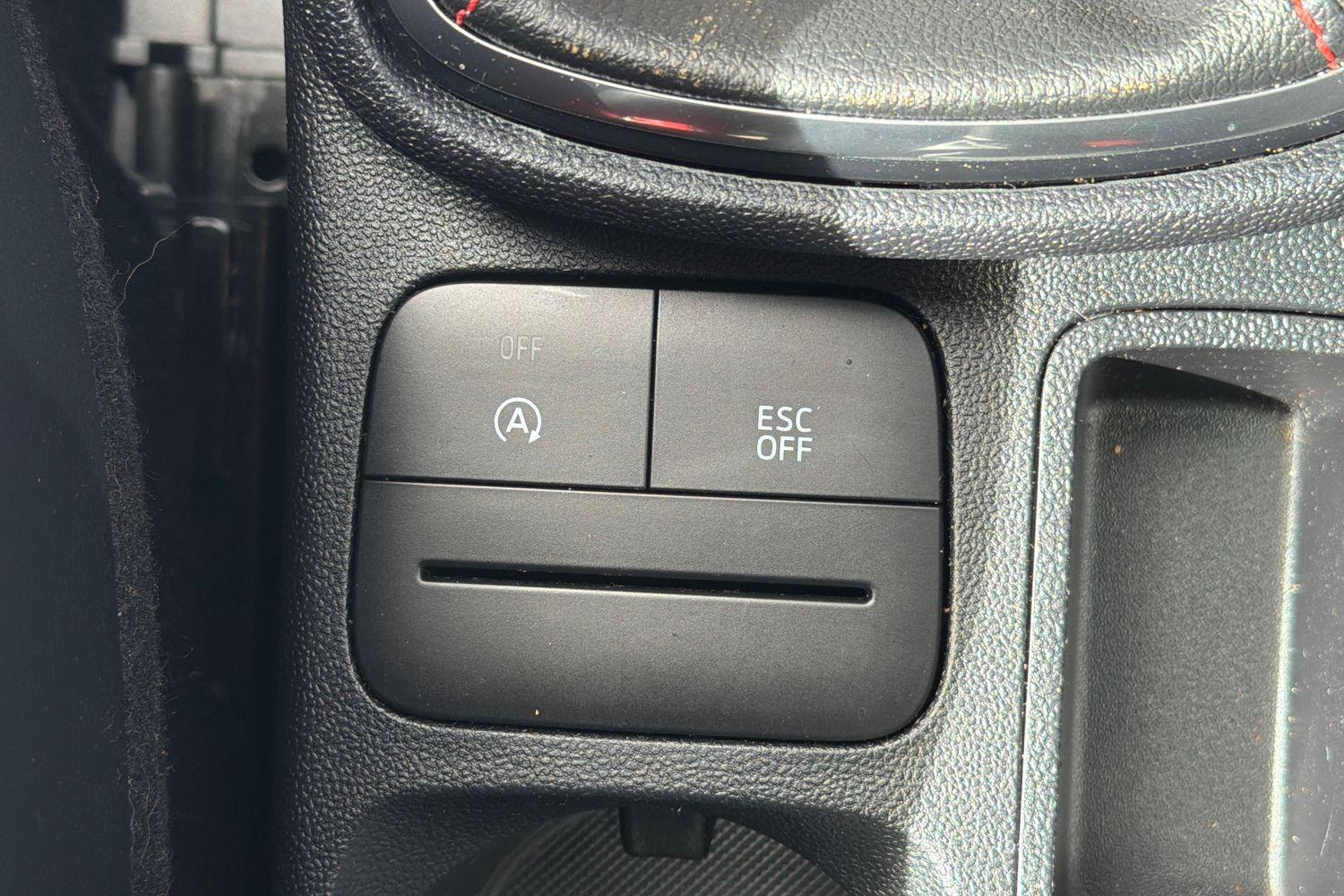 Ford FIESTA Photo 26