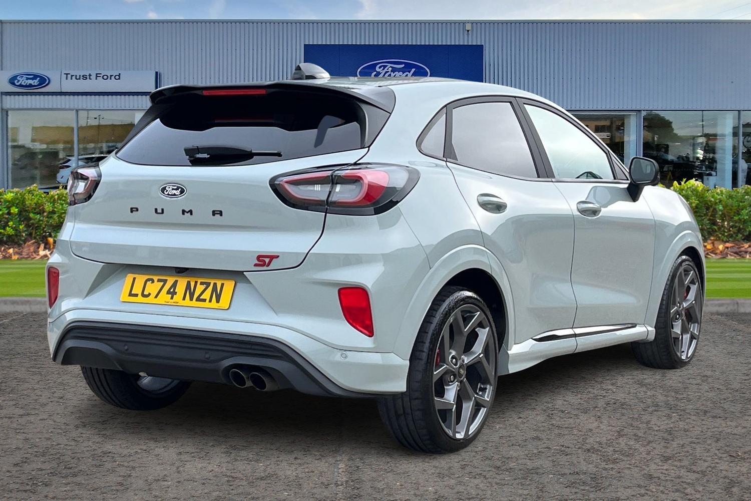 Ford PUMA Photo 3