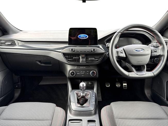 FORD Focus Photo 10