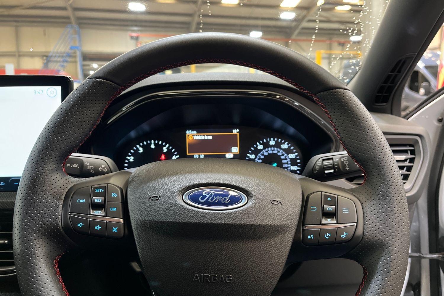 Ford FOCUS Photo 11