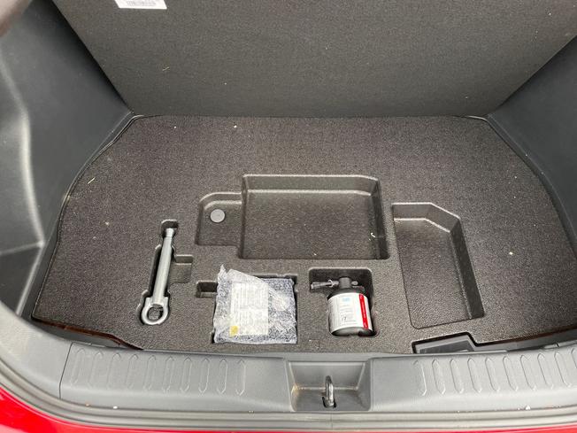 TOYOTA C-Hr Photo 28