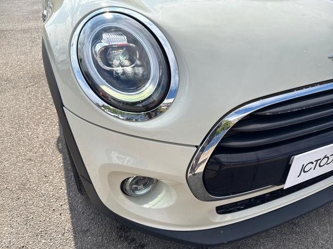 MINI Hatch Photo 28