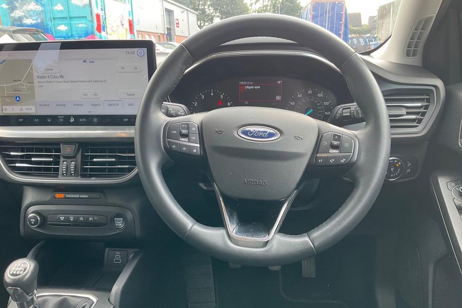Ford Focus Photo autoimg-91d20d0b00d6953aa3d226834d1921e45eec2974.jpg