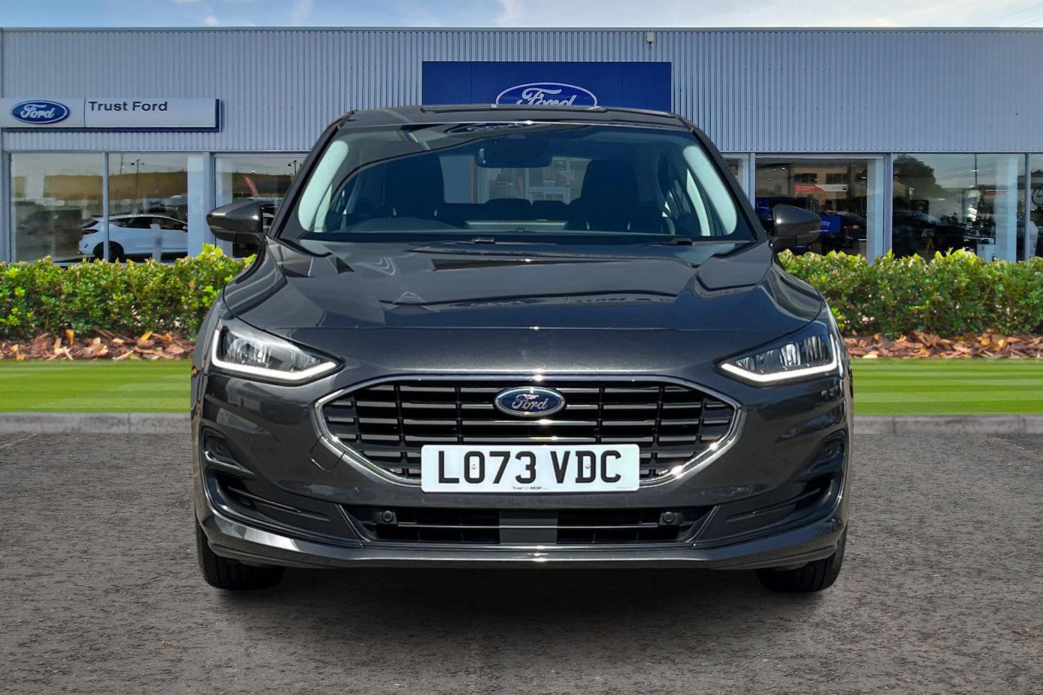 Ford Focus Photo 5