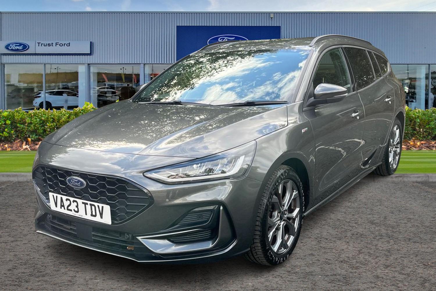 Ford Focus Photo 4