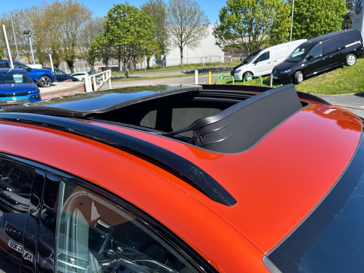 Porsche Macan Photo 20