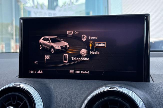 AUDI Q2 Photo 29