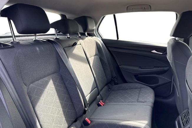 VOLKSWAGEN Golf Photo 9