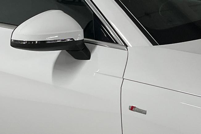 Audi A4 Avant Photo 20