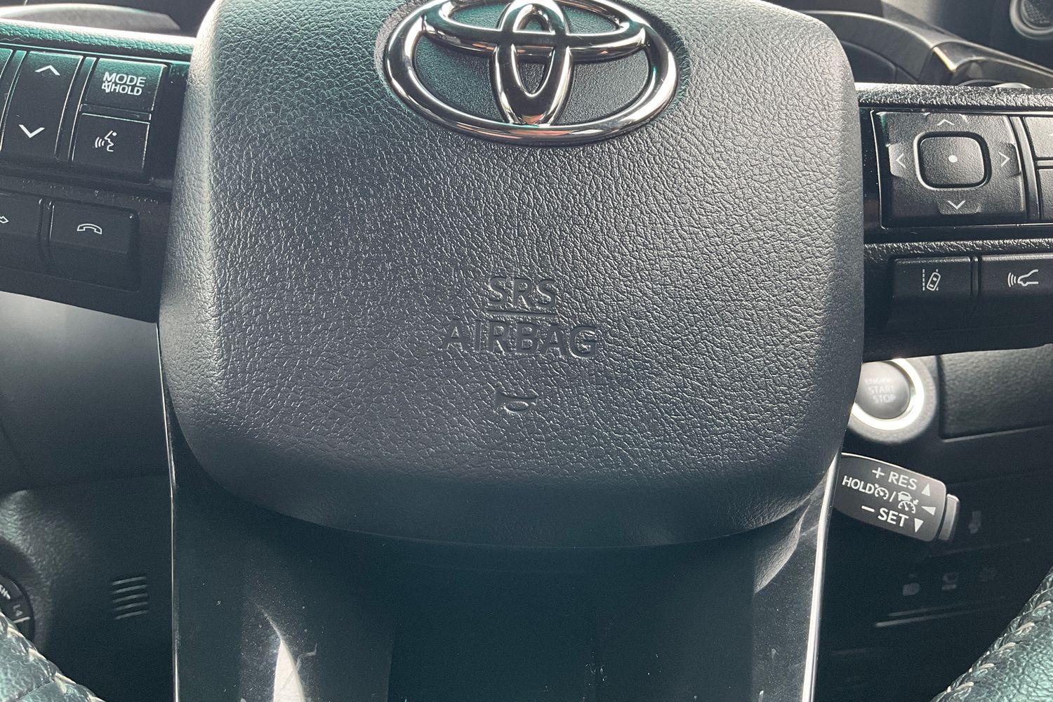 Toyota Hilux Photo 40