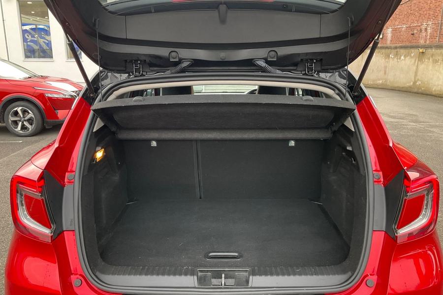 Renault CAPTUR Photo autoimg-91deb8f10990c66ee55ab06d88951517bc732c3b.jpg
