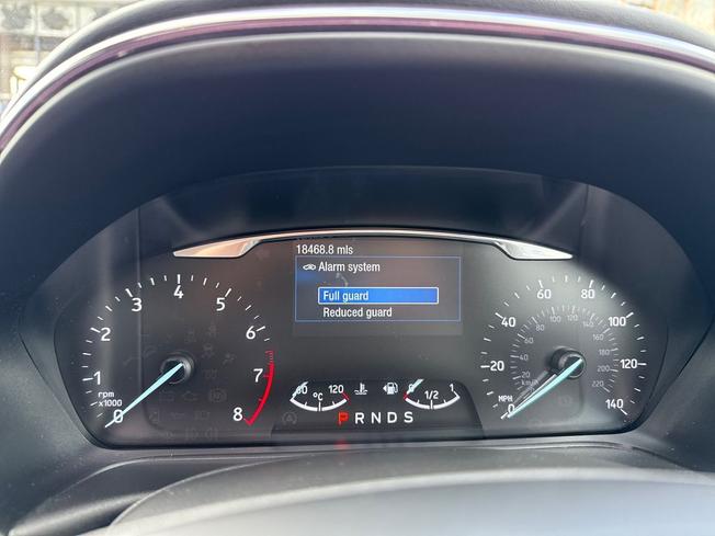 FORD Fiesta Photo 15