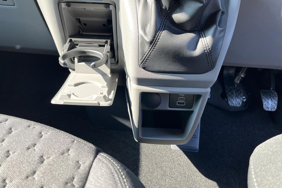 Ford Transit Custom Photo autoimg-91e6689b1513e02580556ba850ed0a776f6b6fa5.jpg