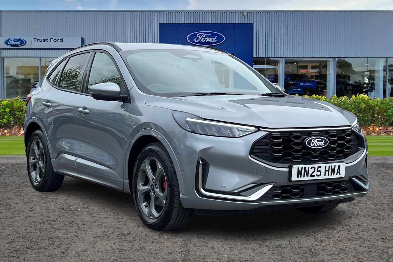 Ford Kuga Photo 0