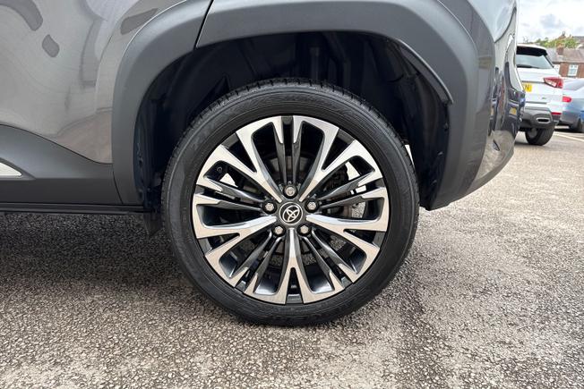 TOYOTA Yaris Cross Photo 24