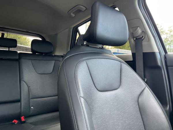 Kia Niro Photo autoimg-91ef1b15ee30cccefc20393d8e15c08546531278.jpg