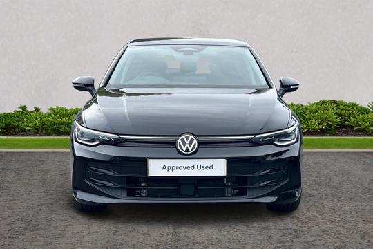 Volkswagen Golf Photo autoimg-91ef20bae698b7fa7216fea0dae1e3fce08bf22d.jpg
