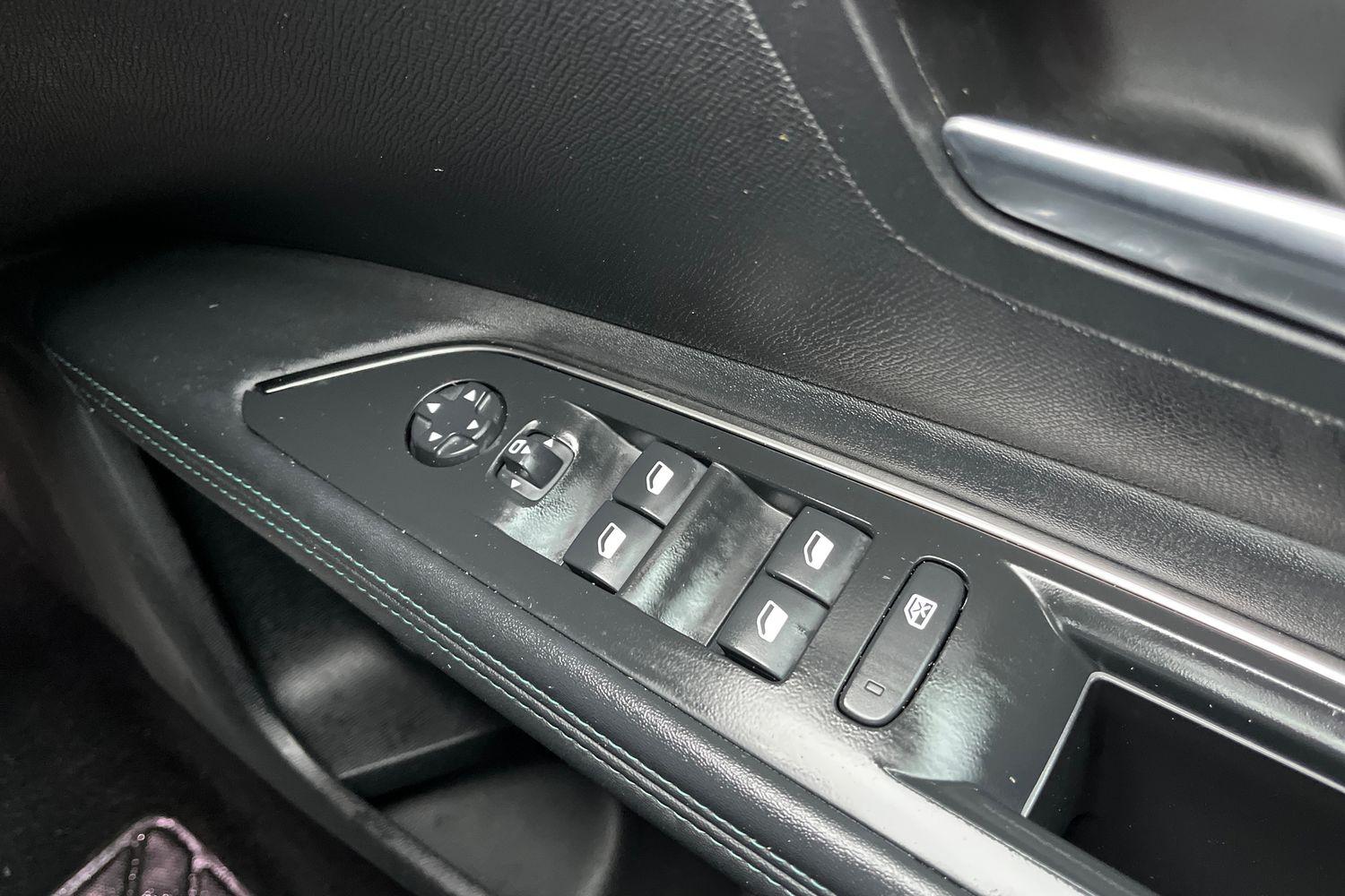 Peugeot 3008 Photo 15