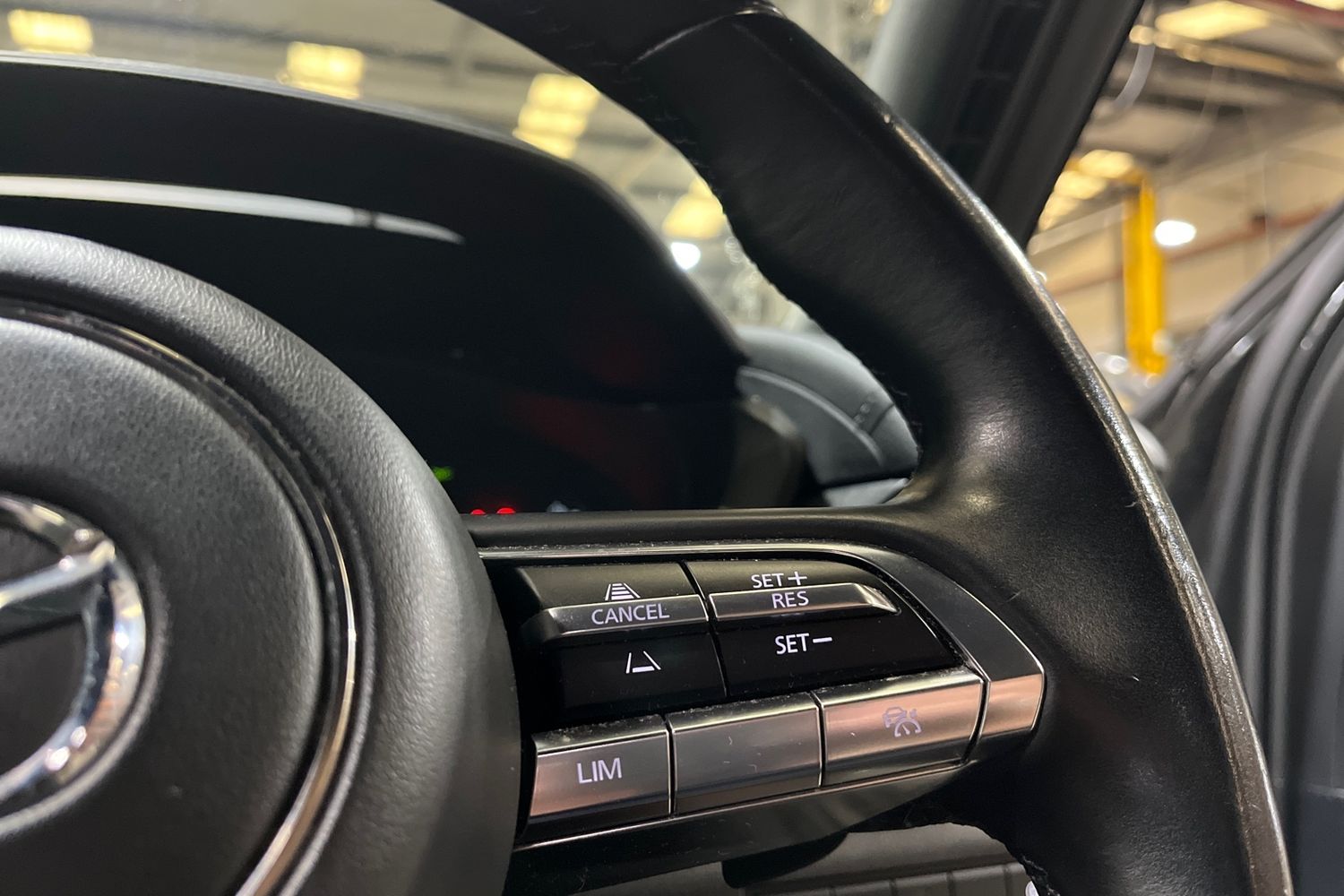 Mazda MX-30 Photo 28