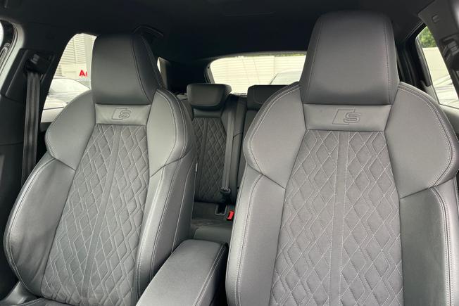 AUDI A3 Photo 21