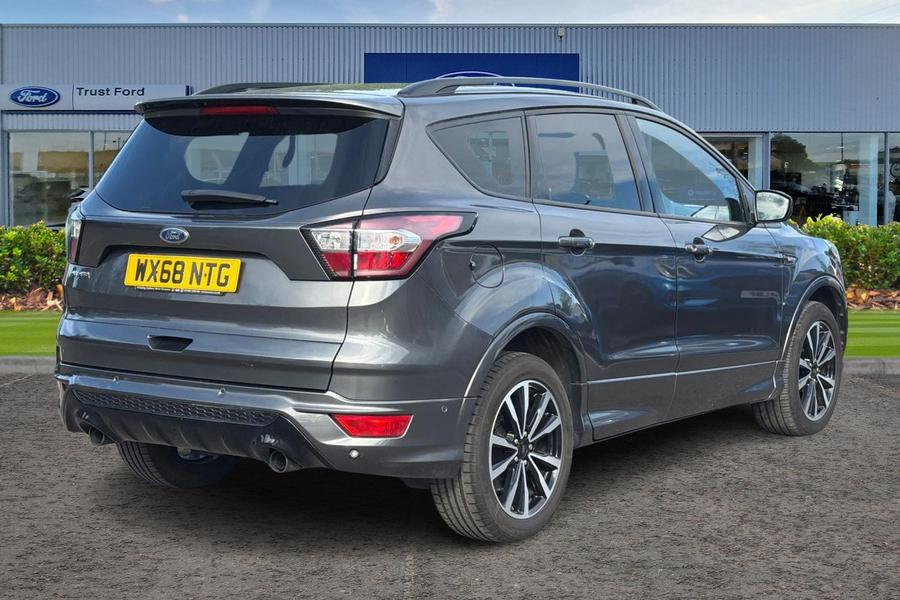 Ford KUGA Photo autoimg-91f33c3de7661c9c1a3ffa2908b68c04c8c159f6.jpg