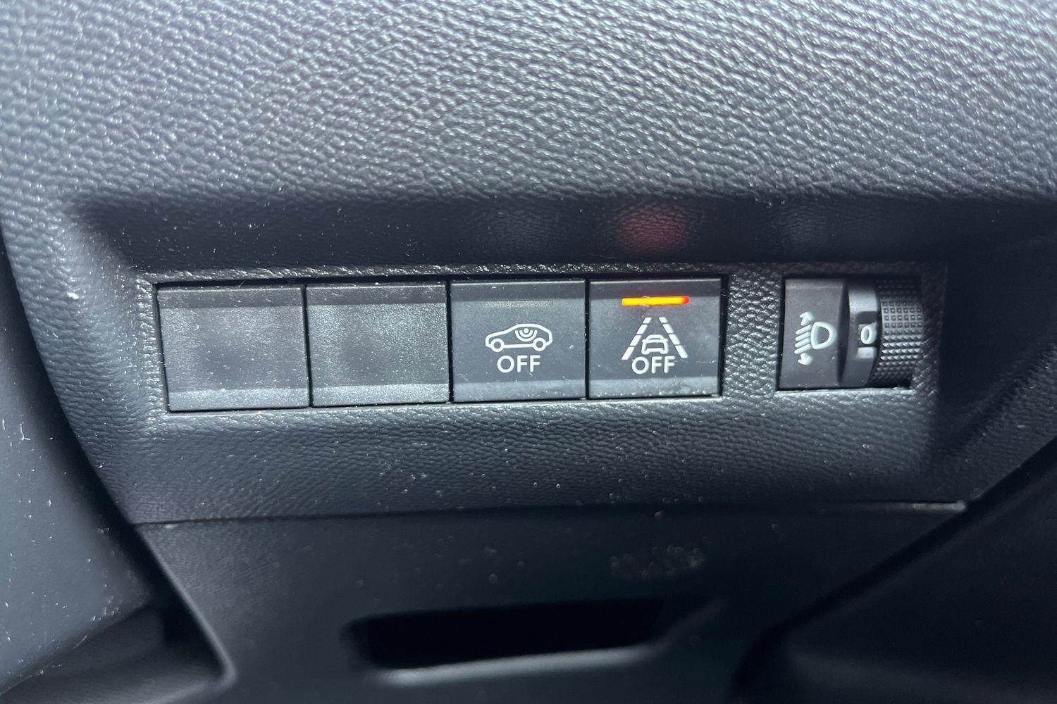 Peugeot 2008 Photo 34