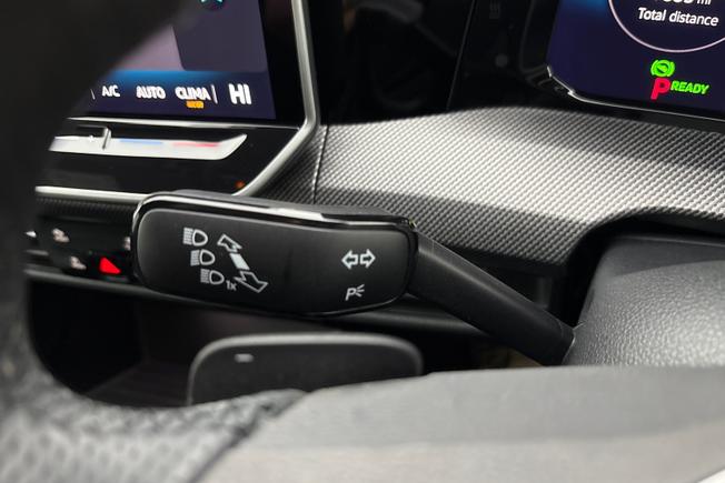VOLKSWAGEN Golf Photo 24