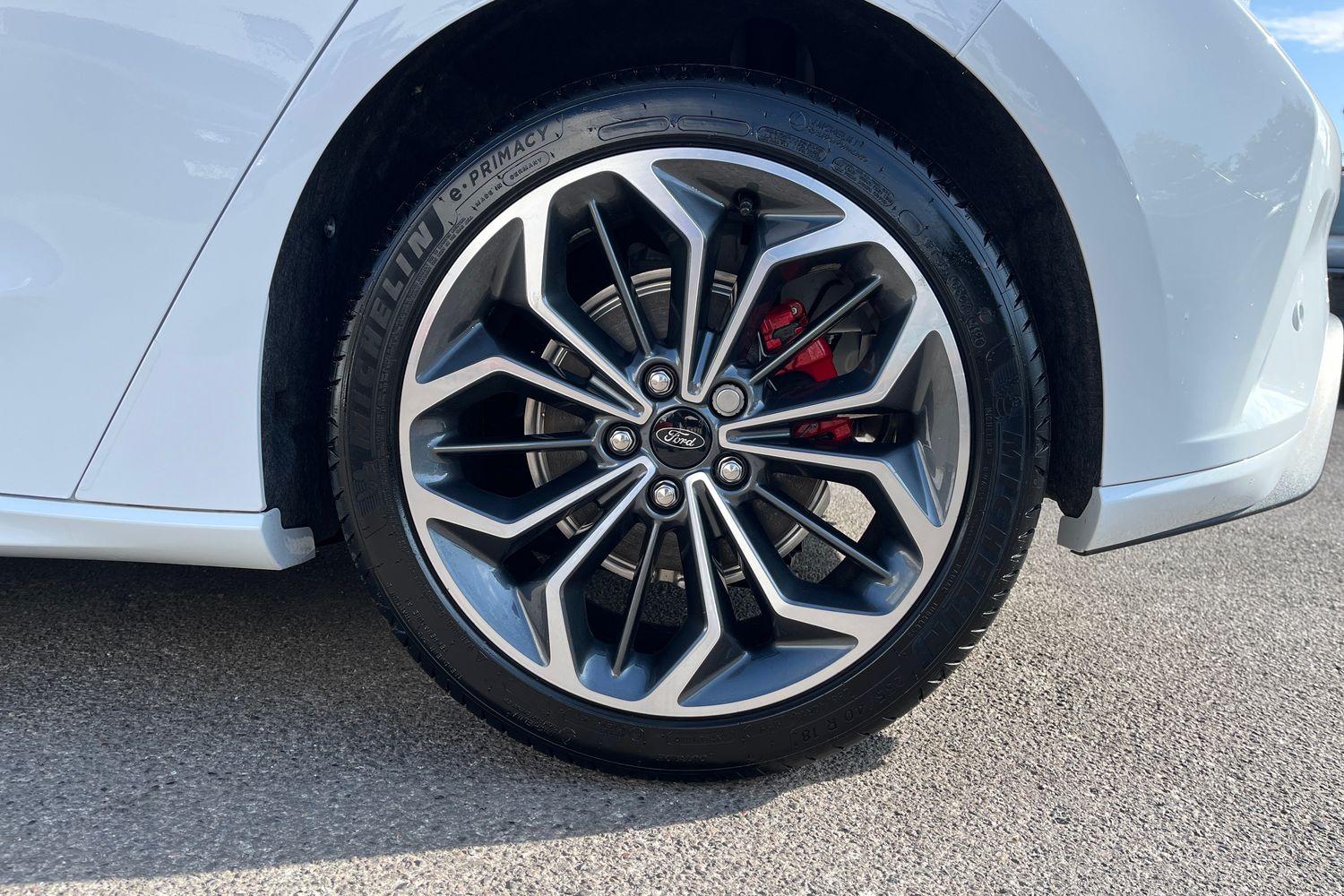 Ford FOCUS Photo 7